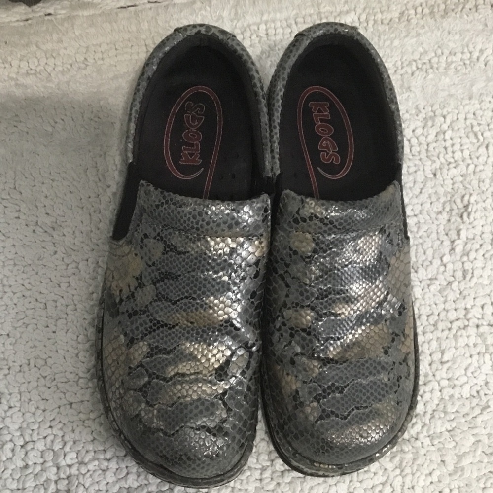 KLOGS Iridescent Swirl Non Marking Slip Resistant Clogs size 7M